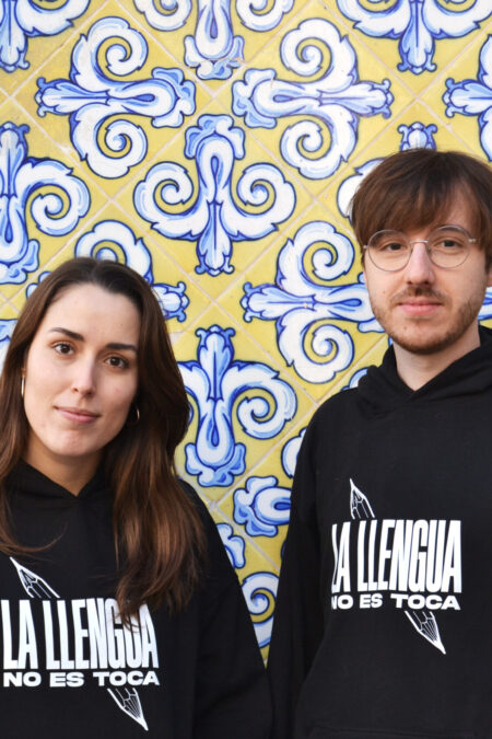 Dessuadora La llengua no es toca